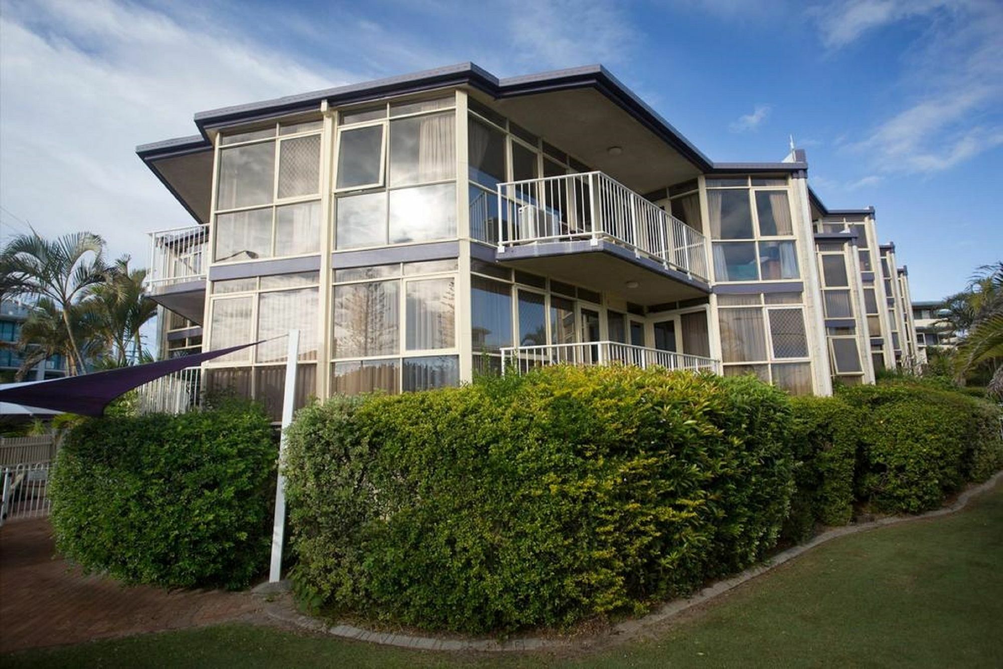 Northpoint Holiday Apartments Alexandra Headland Exterior photo
